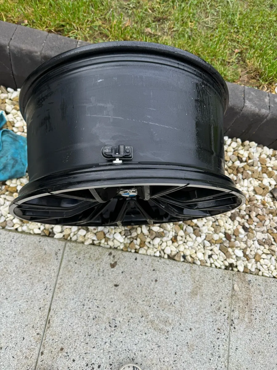 Alloy wheels - Image 3