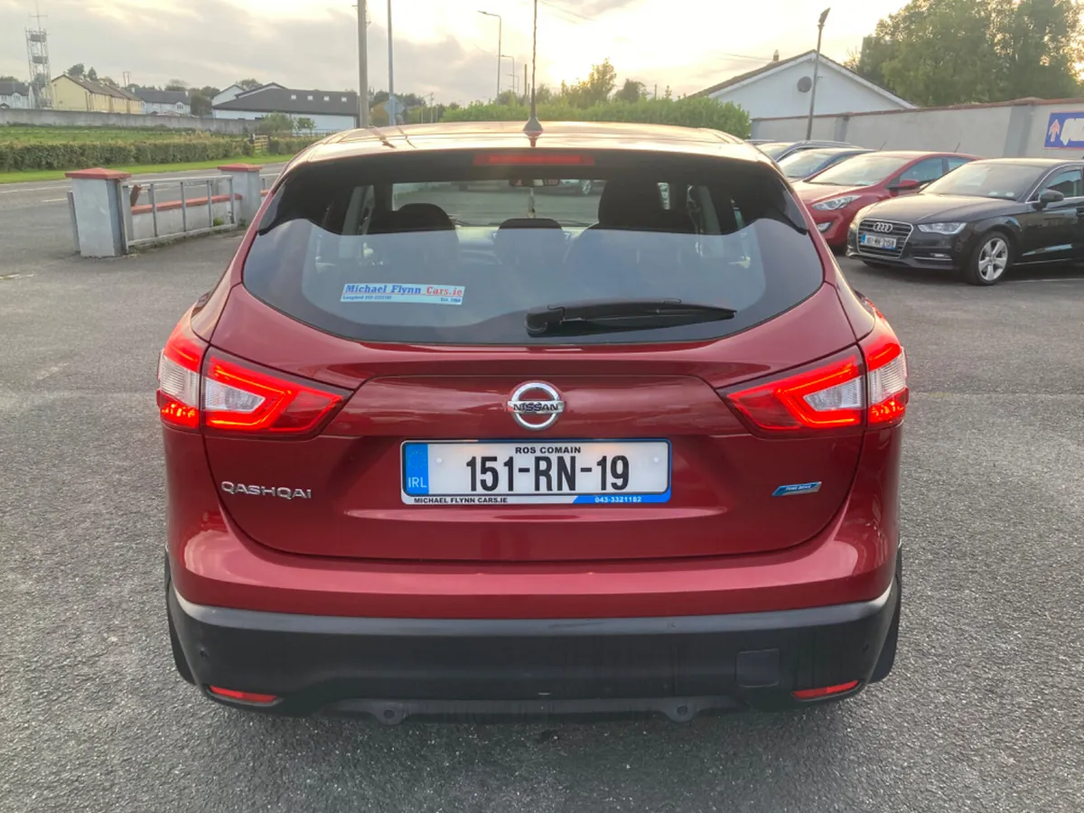Nissan Qashqai 1.5DCi SV FSH 2015 - Image 3