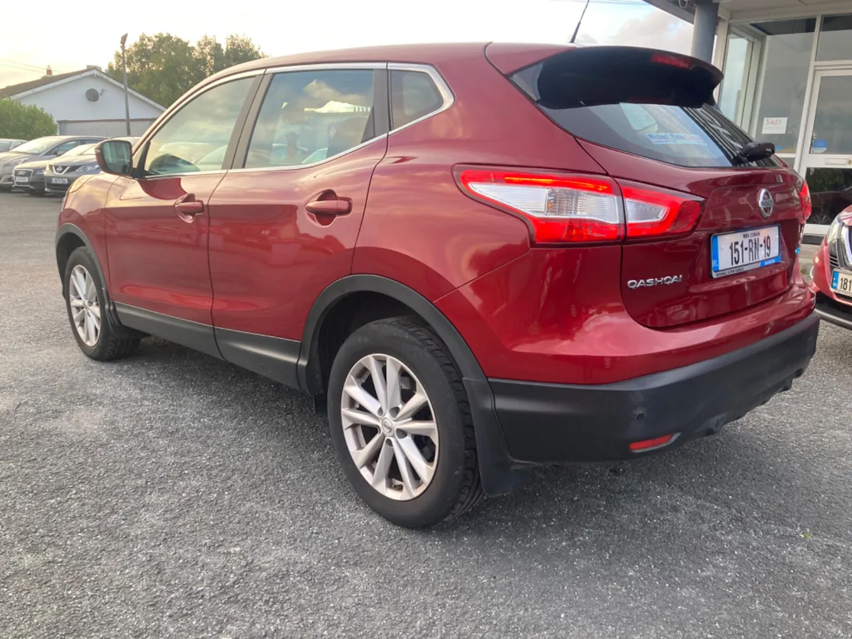 Nissan Qashqai 1.5DCi SV FSH 2015 - Image 4