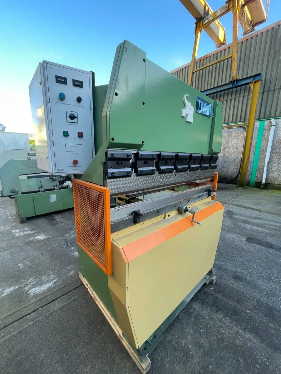 Selection of engineering machinery - Image 1