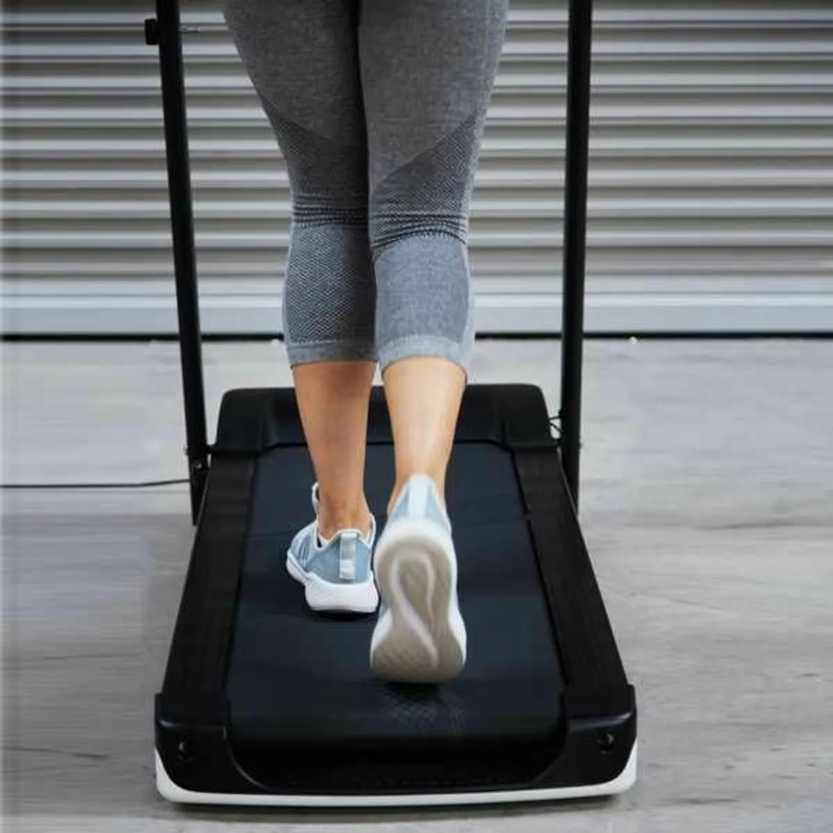 POWER TRACK 3000 Folding Treadmill - Image 3