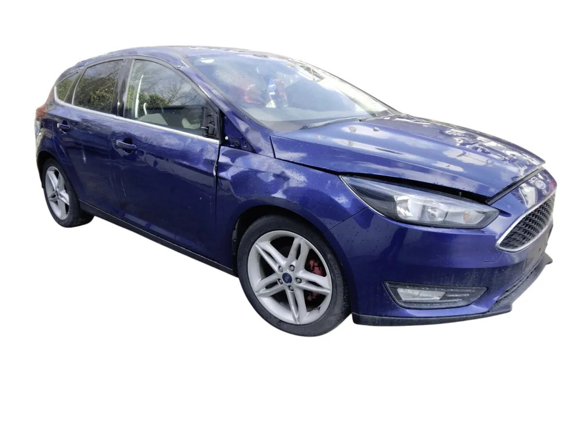 2015 FORD FOCUS Breaking/Dismantling - Image 1
