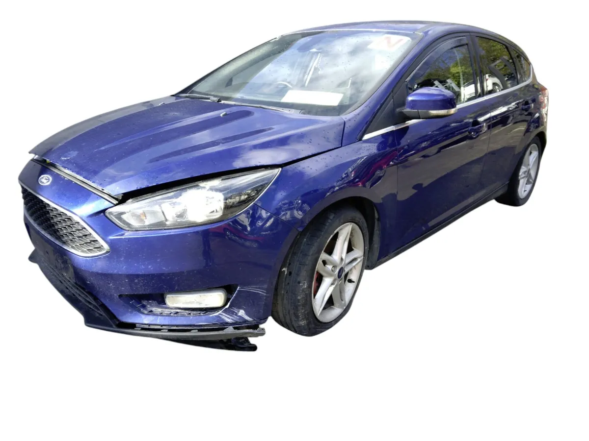 2015 FORD FOCUS Breaking/Dismantling - Image 4