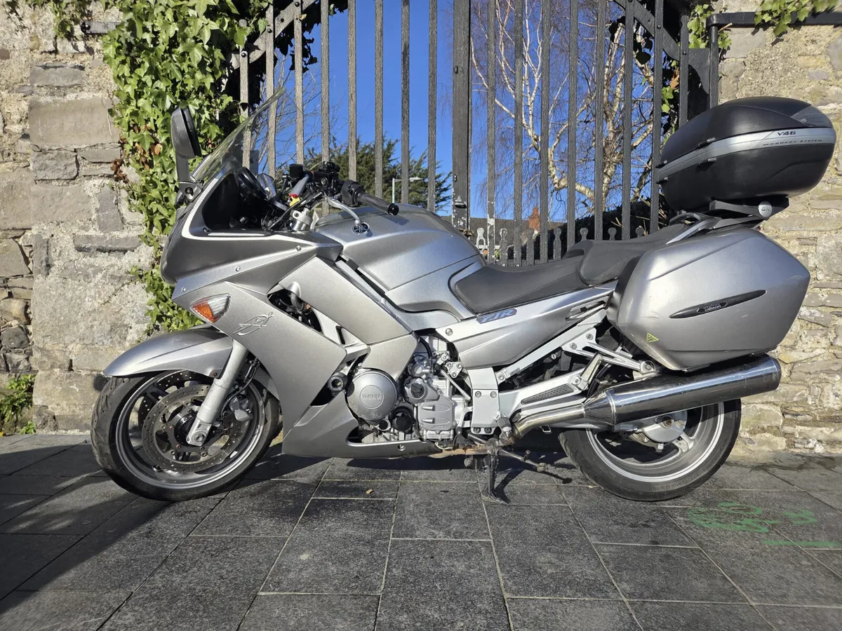 2012 YAMAHA FJR 1300 LOW MILEAGE MOTO4U - Image 1