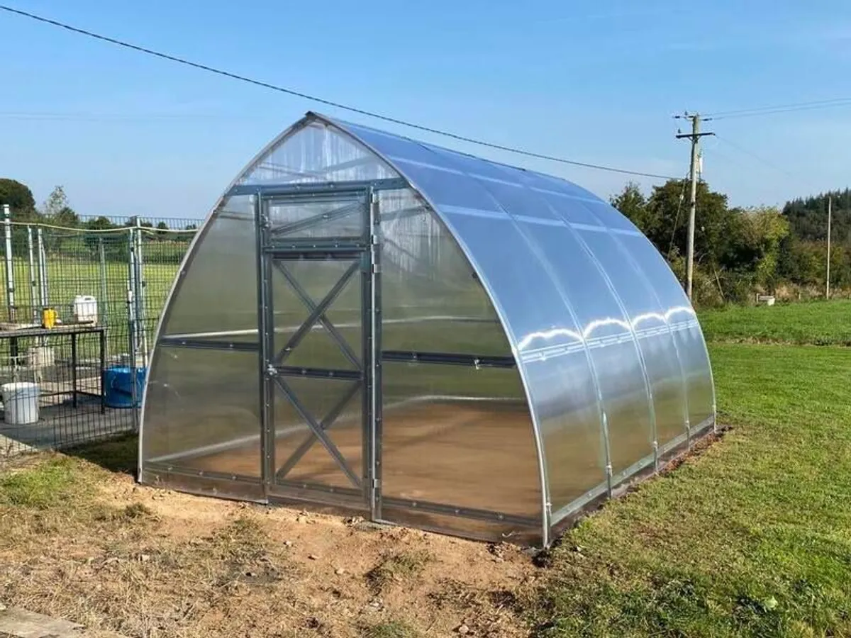 Greenhouse "Arrow-3" - Image 1