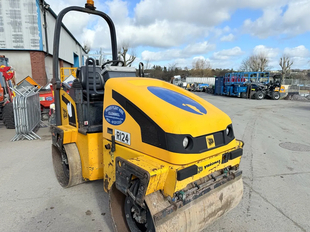 Roller 260/120 - Image 1