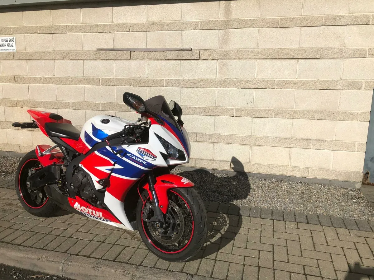 Honda fireblade 1000cc - Image 3