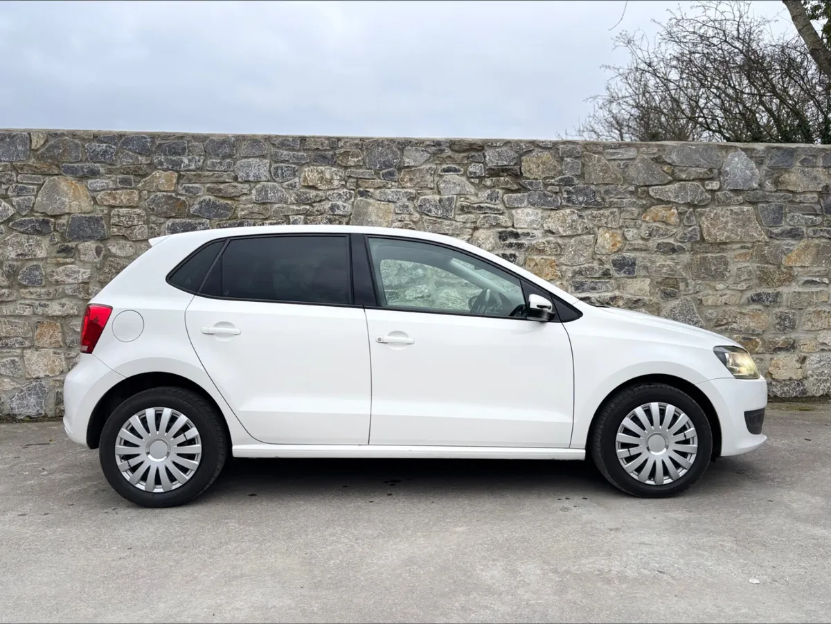 Volkswagen Polo 2014 Automatic Low Miles New Nct - Image 1
