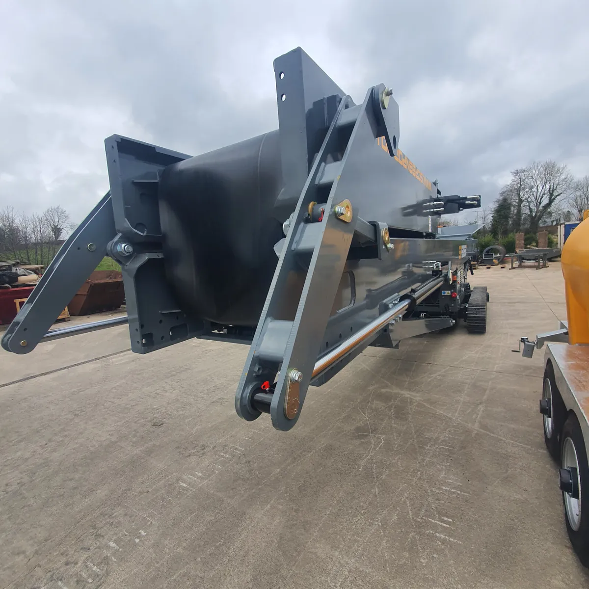 Tracked Conveyor - Image 4