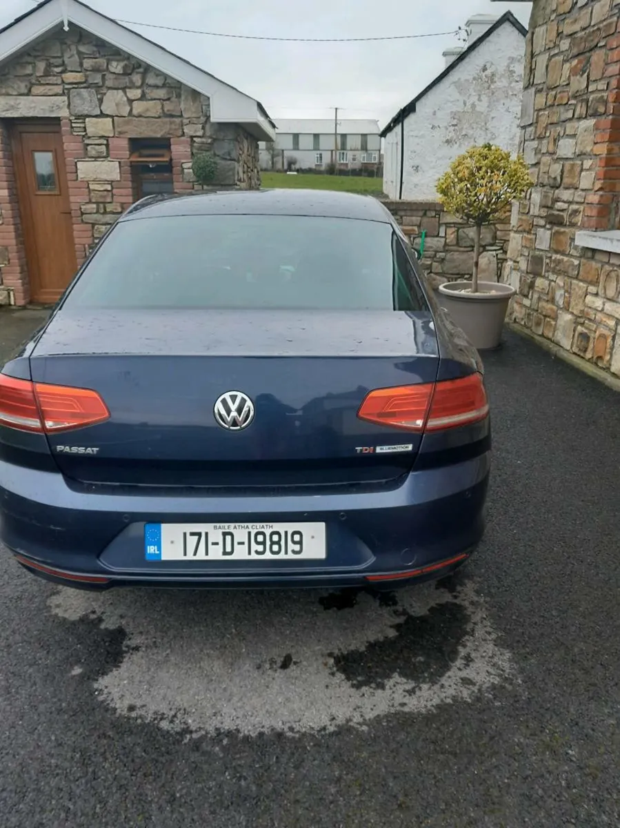 VW passat 1.6 - Image 2