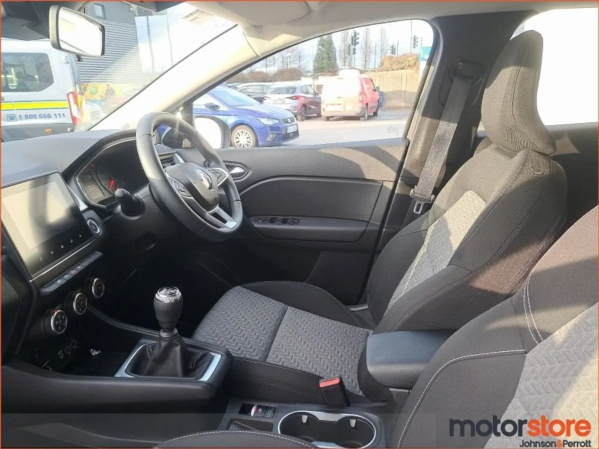 Renault Captur Save  0000 s 1.0 TCe 90 Dfull Limi - Image 4