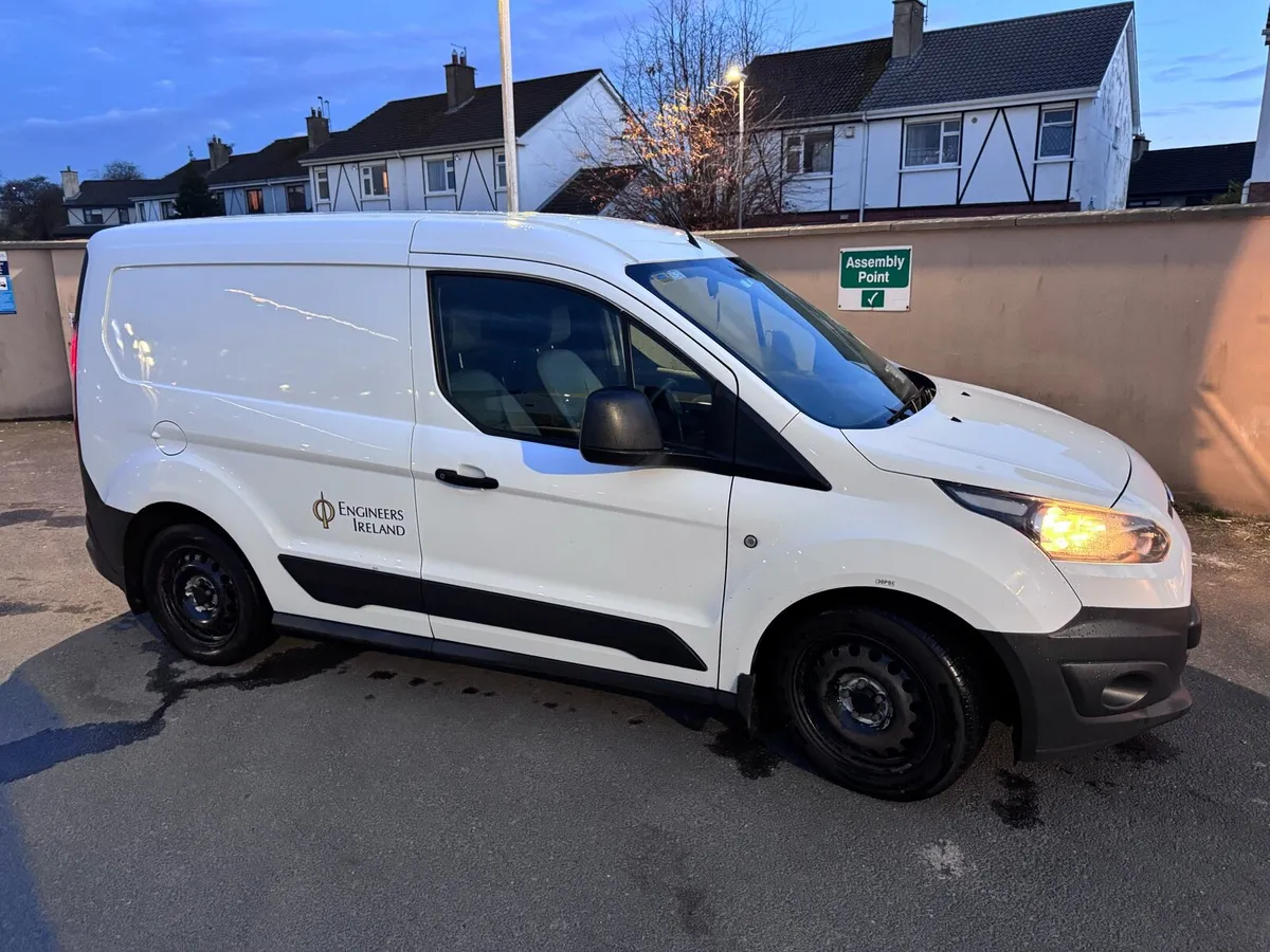 Ford Transit Connect - Image 3