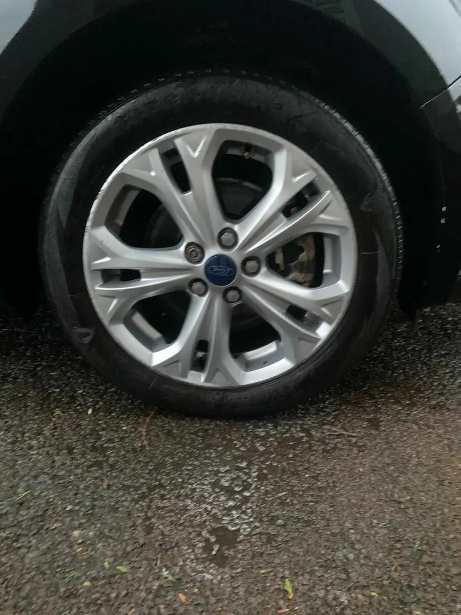 Ford S-Max 2011 - Image 1