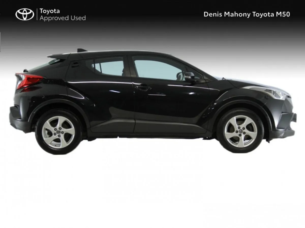 Toyota C-HR 1.2t Luna Manual - Image 3