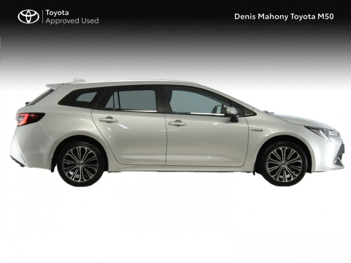 Toyota Corolla Touring Sports SOL - Image 3
