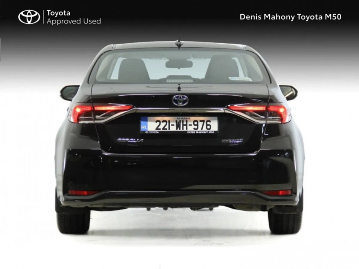 Toyota Corolla Hybrid Luna Saloon Auto - Image 4
