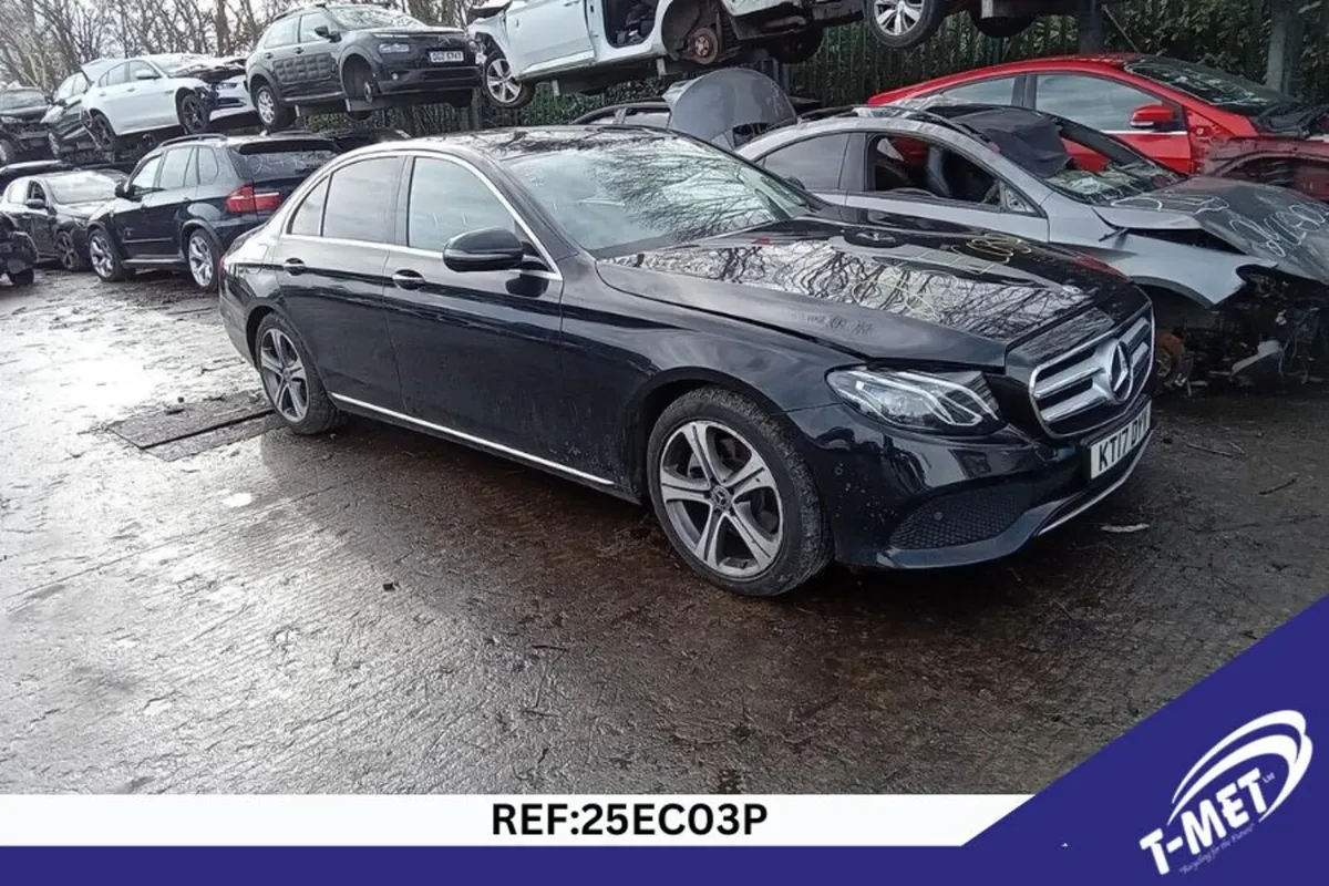2017 MERCEDES E CLASS BREAKING FOR PARTS - Image 1