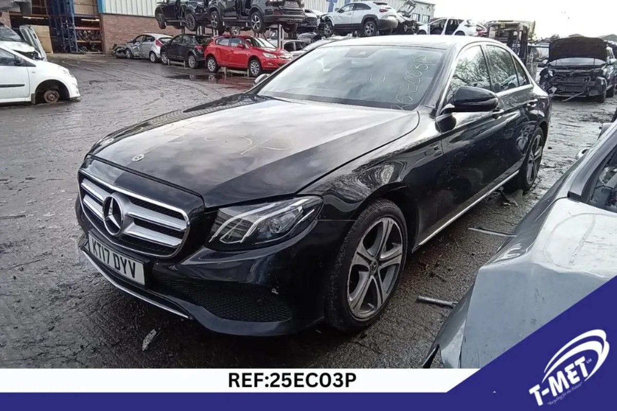 2017 MERCEDES E CLASS BREAKING FOR PARTS - Image 2