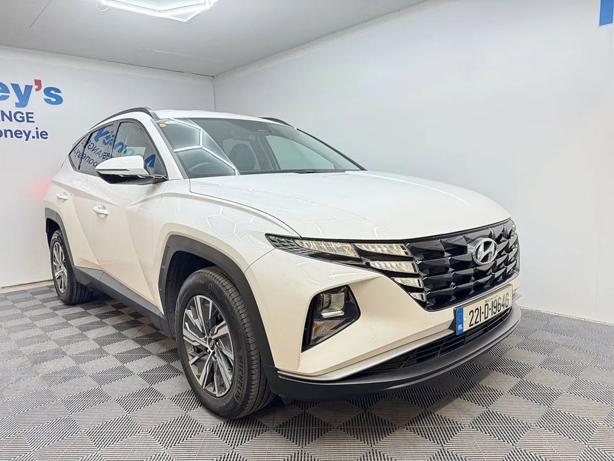 Hyundai Tucson 2WD Executive HEV Auto. One Previo - Image 3