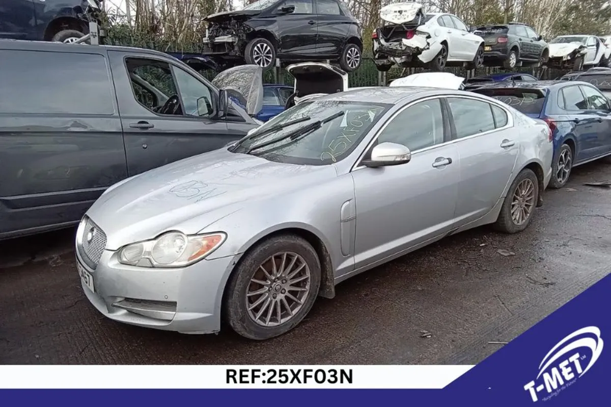 2009 JAGUAR XF BREAKING FOR PARTS - Image 1