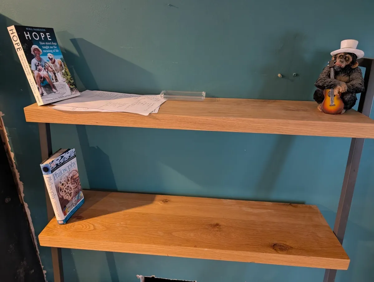 Desk with shelves - Image 4