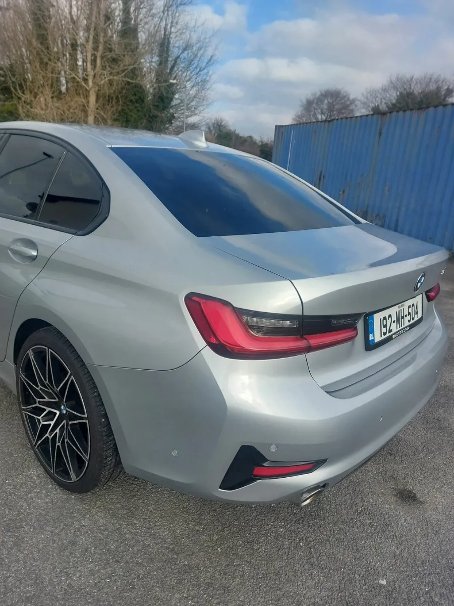 BMW 320I Sport 3-Series 2019 - Image 3