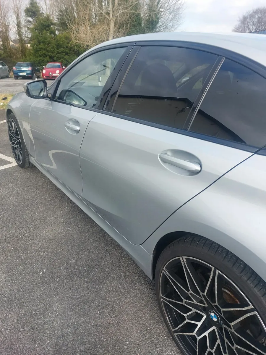 BMW 320I Sport 3-Series 2019 - Image 4