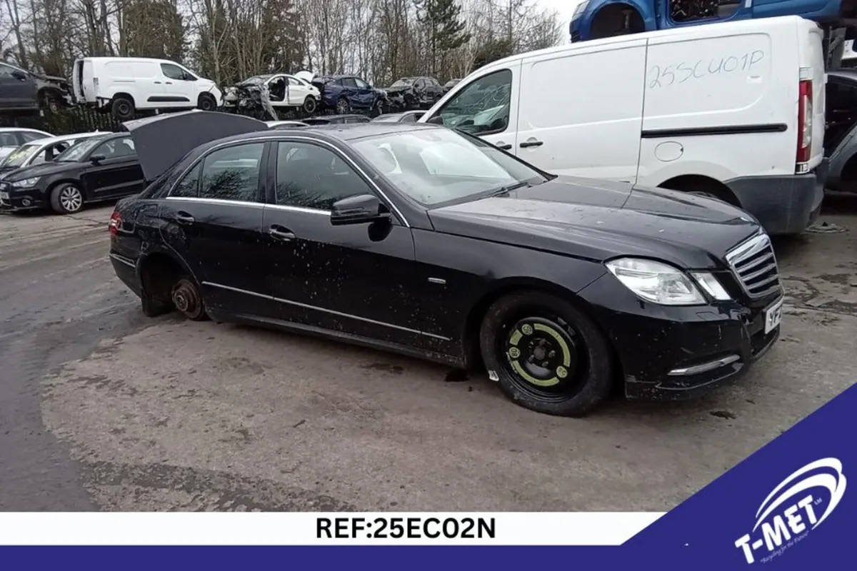 2012 MERCEDES  E-CLASS BREAKING FOR PARTS - Image 1