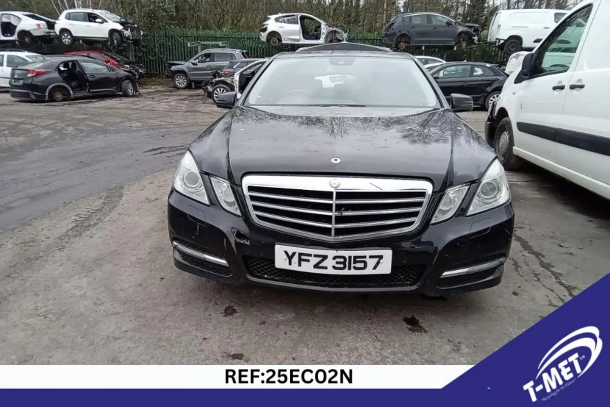 2012 MERCEDES  E-CLASS BREAKING FOR PARTS - Image 3