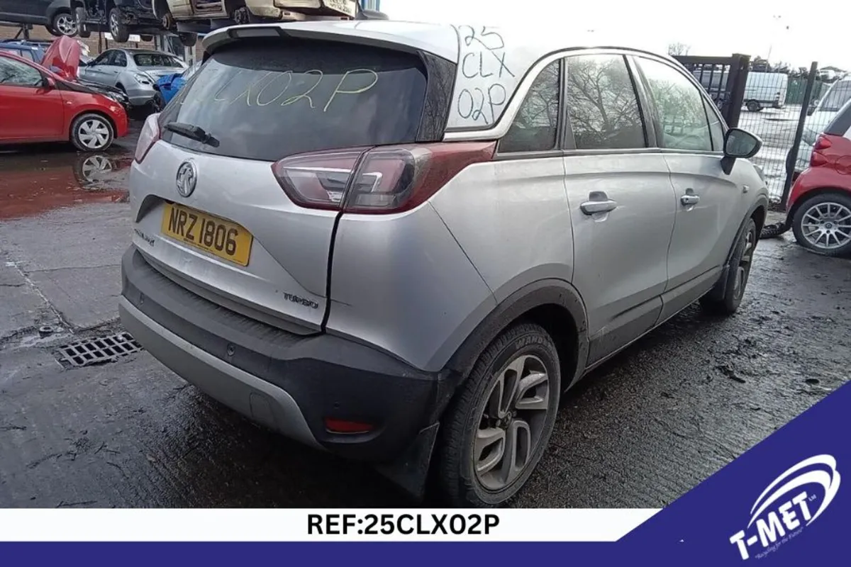 2017 VAUXHALL CROSSLAND X BREAKING FOR PARTS - Image 1
