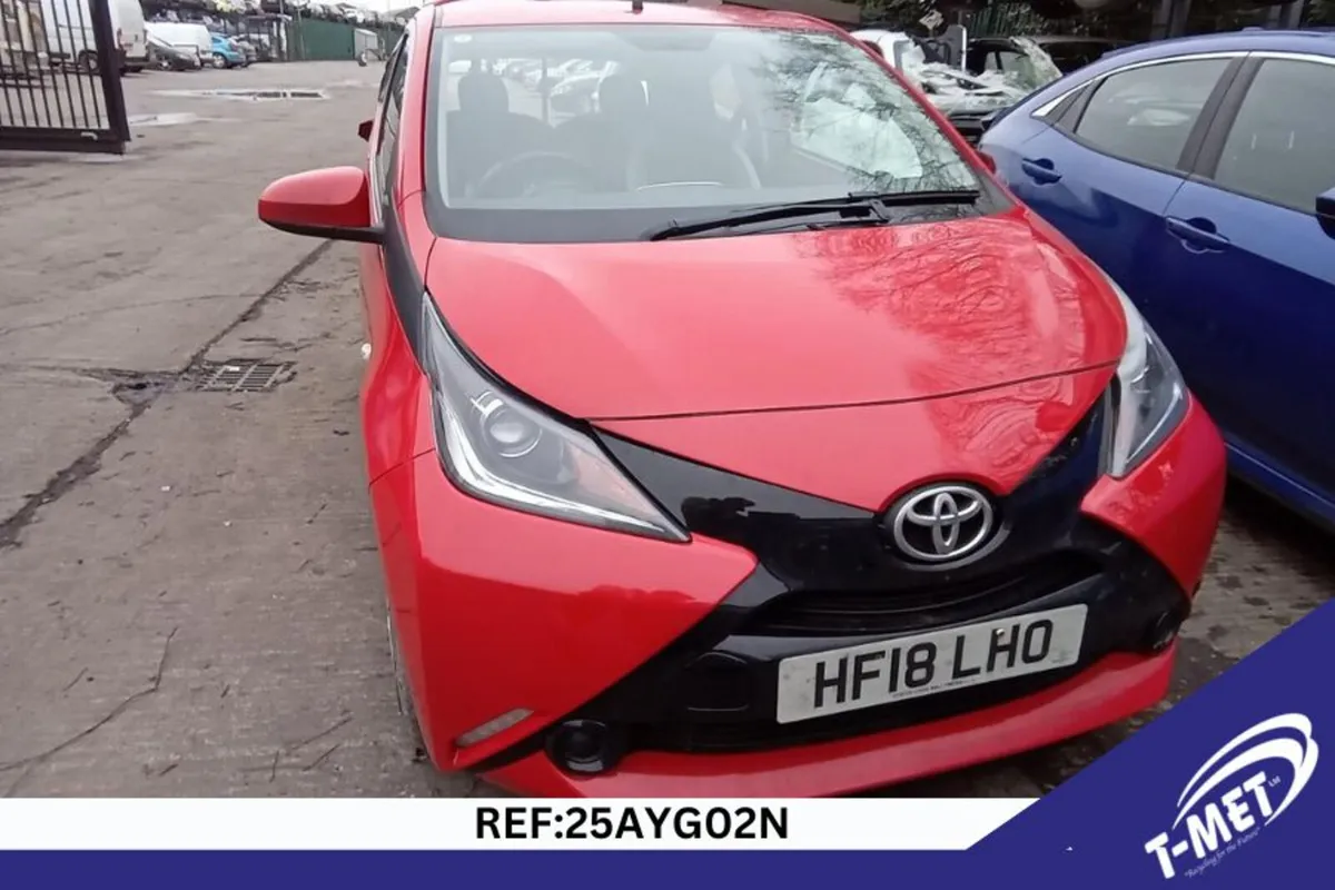 2018 TOYOTA AYGO BREAKING FOR PARTS - Image 1