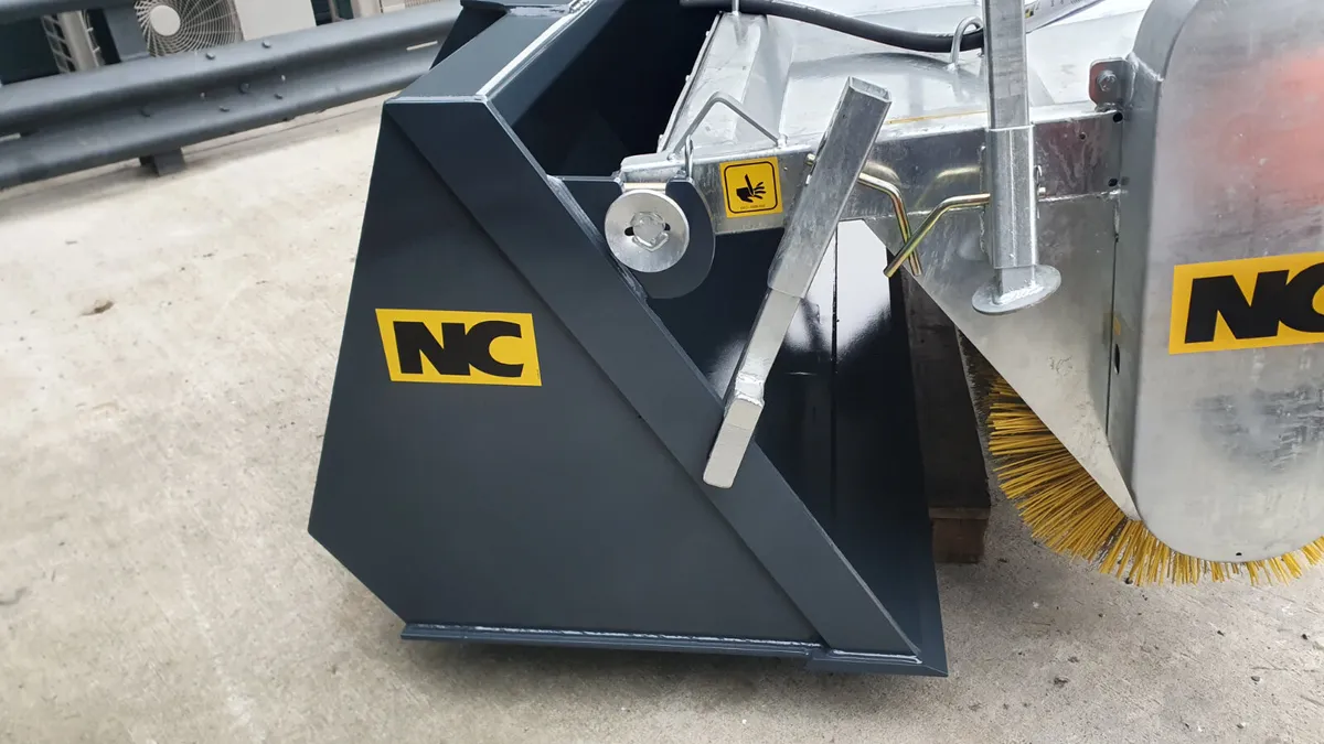 7 Foot Bucket Brush Sweeper with Tractor Euro - Image 4