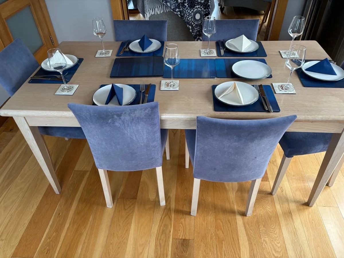 Dining room table and chairs - Image 3