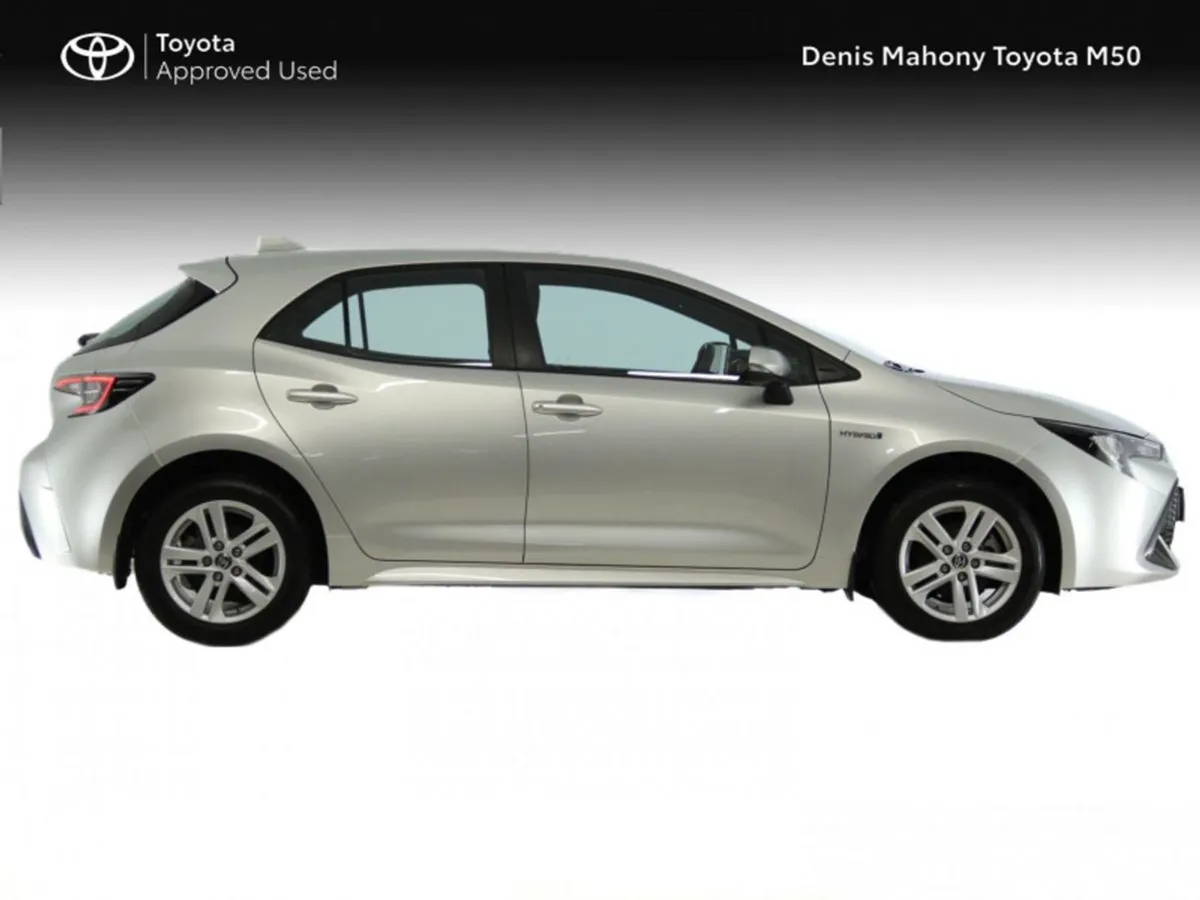 Toyota Corolla Hybrid Luna Auto Hatchback - Image 3