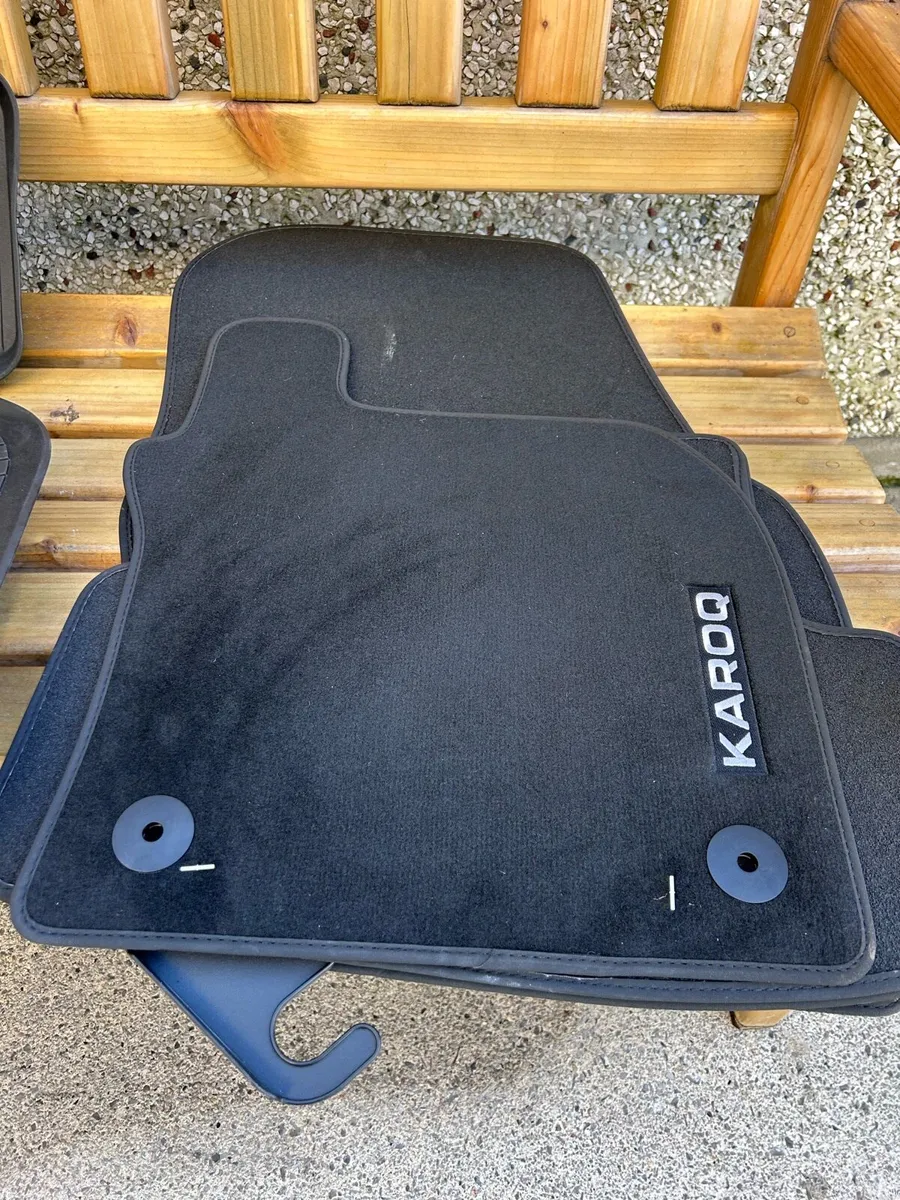 Skoda Karoq All Weather Car Mats - Image 2