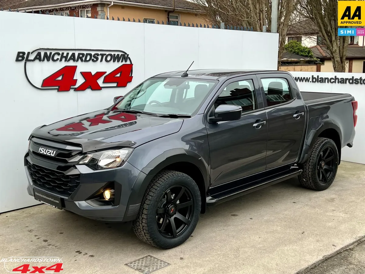 252 ISUZU DMAX COBRA OBSIDIAN GREY AUTOMATIC VATQ - Image 1