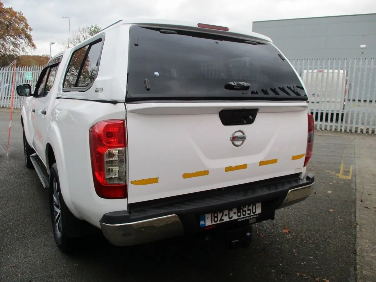 Nissan Navara Navara 2.3 DCI Visia 4WD 4DR - Image 4