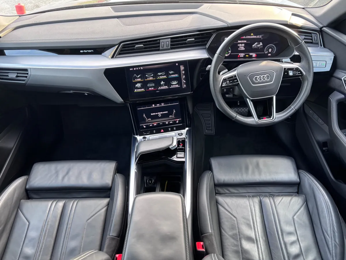 AUDI E-TRON S LINE 55 QUATTRO 95kWh BATTERY - Image 2