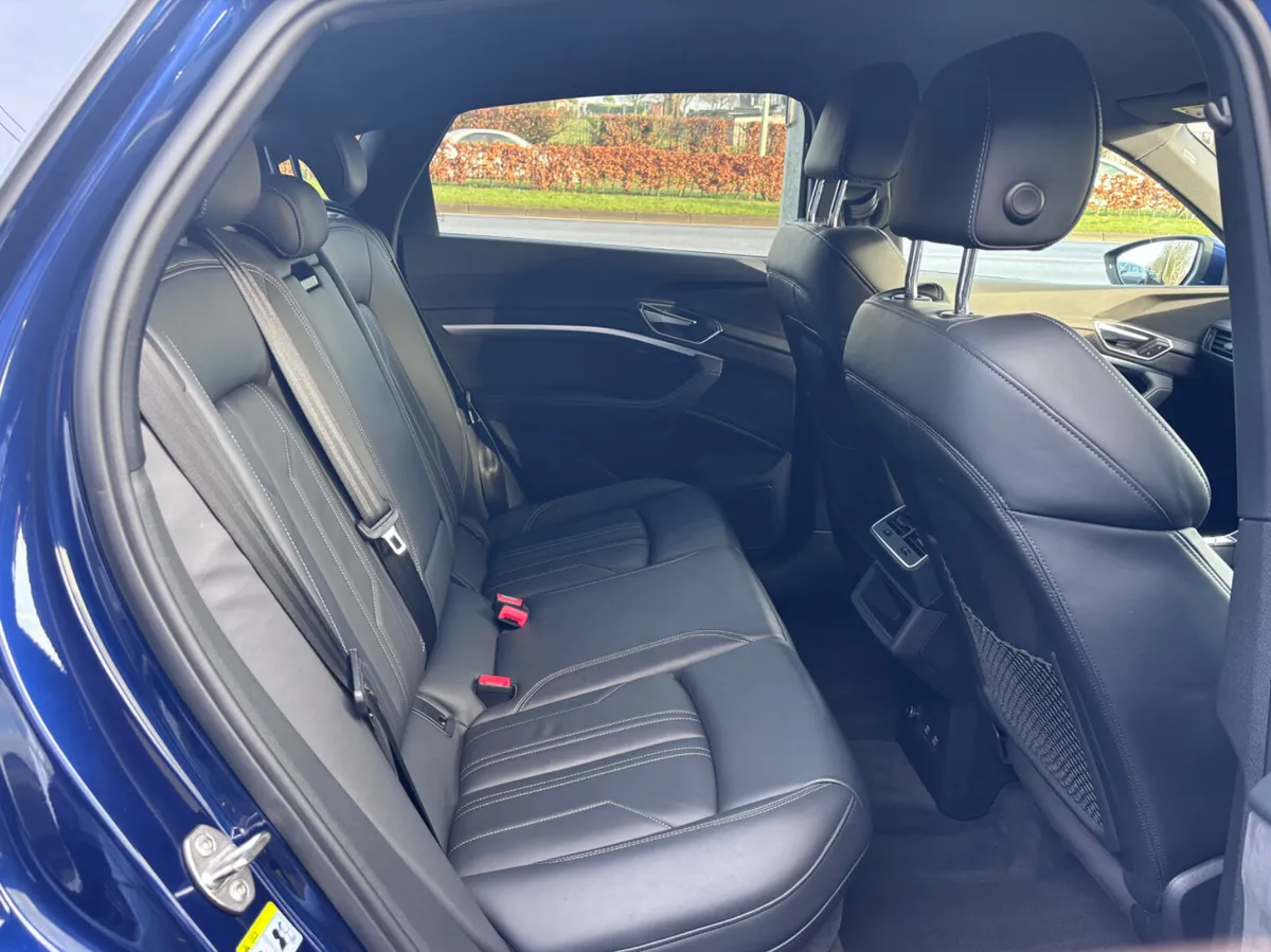 AUDI E-TRON S LINE 55 QUATTRO 95kWh BATTERY - Image 4