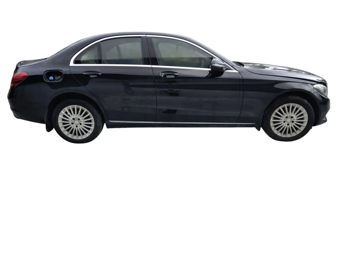 2016 MERCEDES BENZ C CLASS Breaking/Dismantling - Image 2