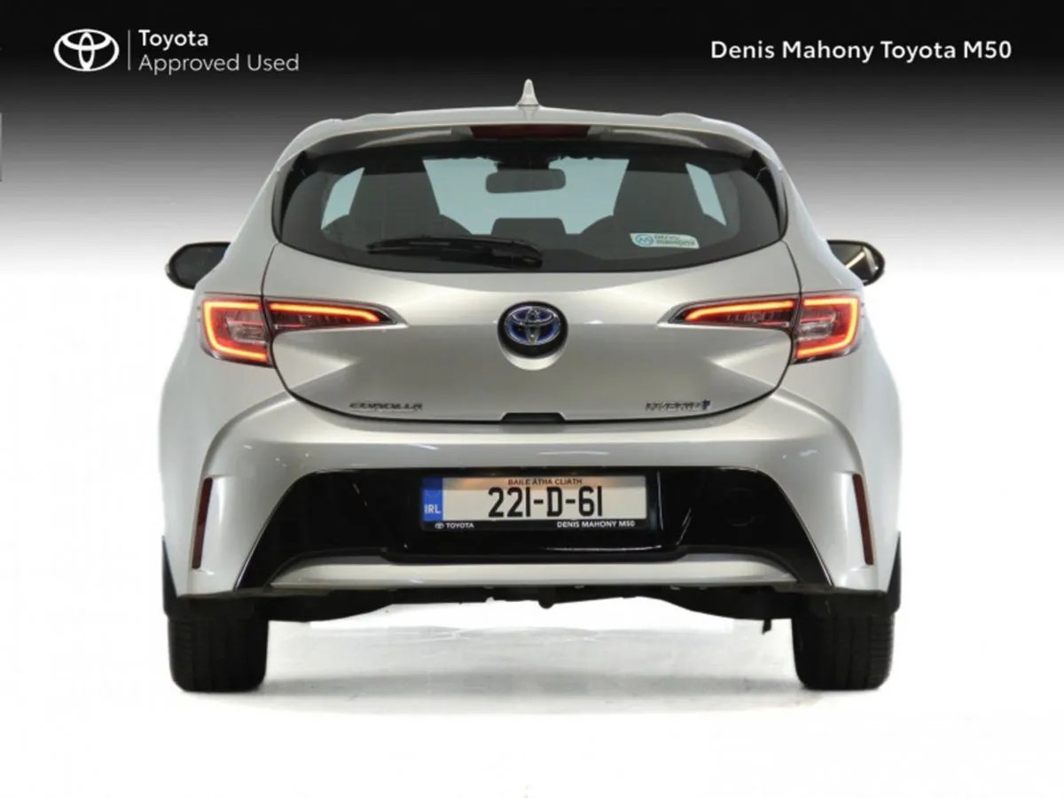 Toyota Corolla Hybrid Luna Hatchback Auto - Image 4