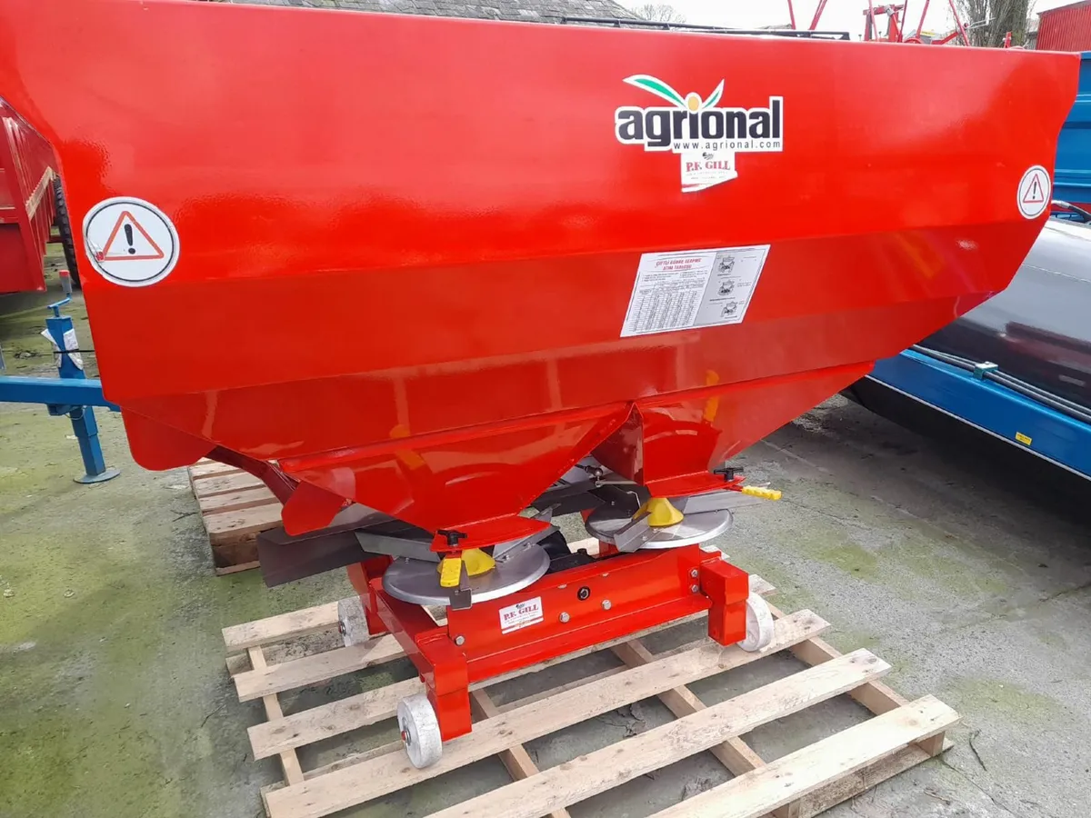 FERT SPREADERS - VARIOUS BRANDS - Image 4
