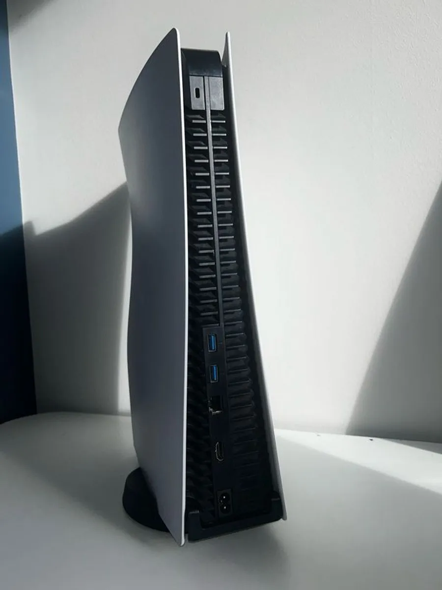 Playstation 5 825GB Disk Edition - Image 3
