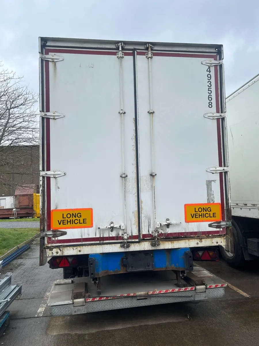 SDC trailer 2008 - Image 2
