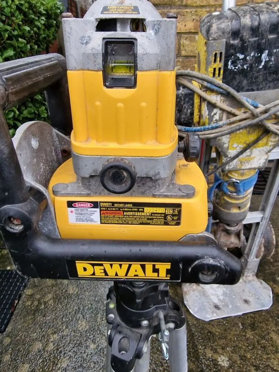 laser Dewalt - Image 3