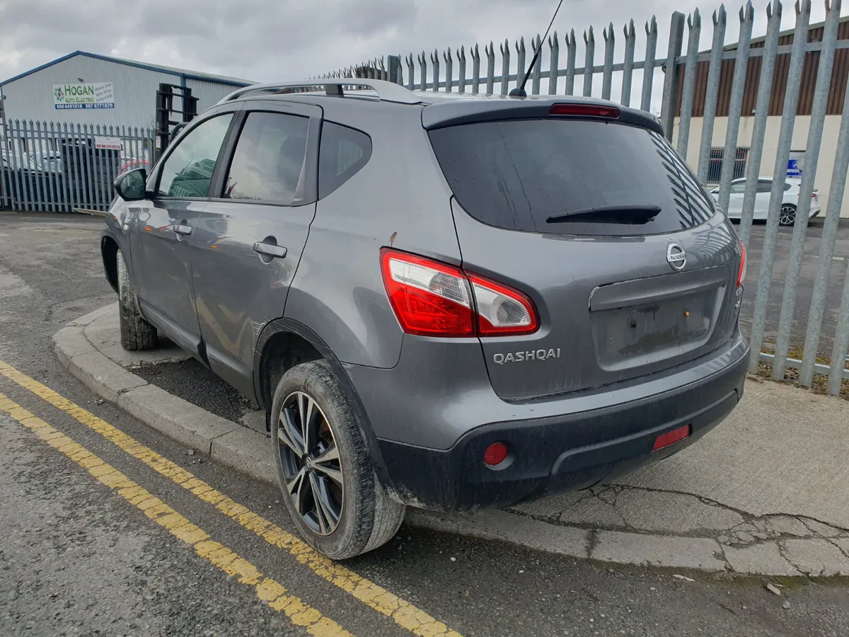 12 NISSAN QASHQAI  N-TEC +2 1.5 DCI FOR BREAKING - Image 4