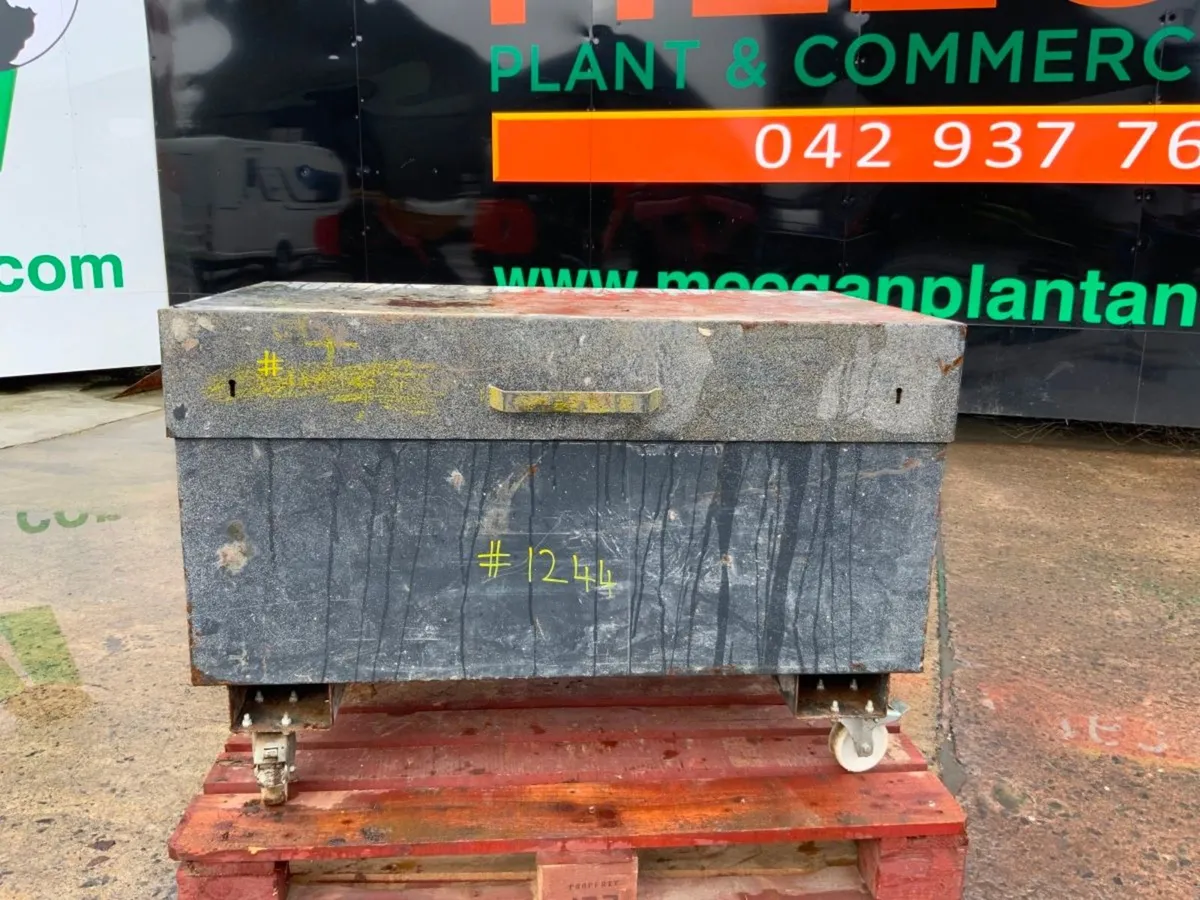 TOOL STORAGE SITE SAFE LOCK BOX..........1244.... - Image 3