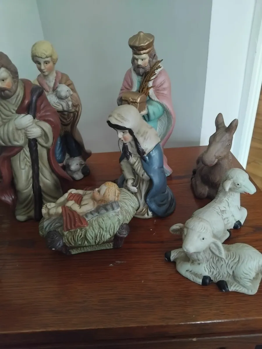 Vintage Nativity Figurines - Image 3
