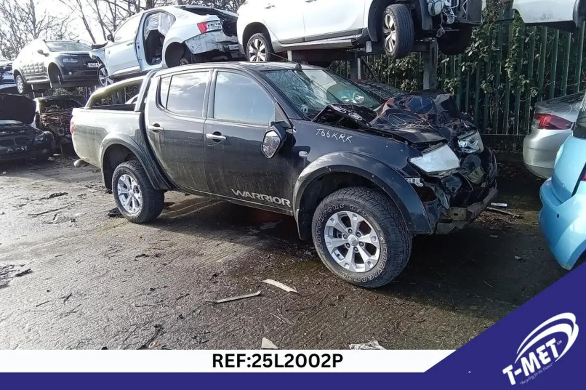 2012 MITSUBISHI L200 BREAKING FOR PARTS - Image 3