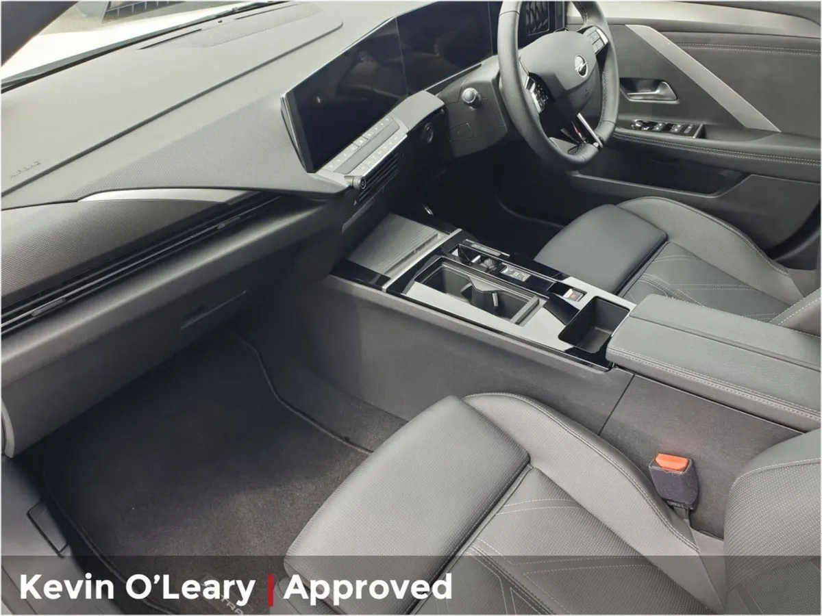 Opel Astra GS 1.6 180PS Phev Auto - Image 4